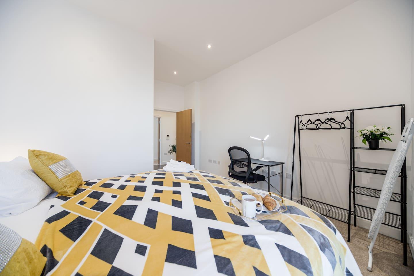 2 BR flat|Parking|ExcelFast Trains|O2|River View6
